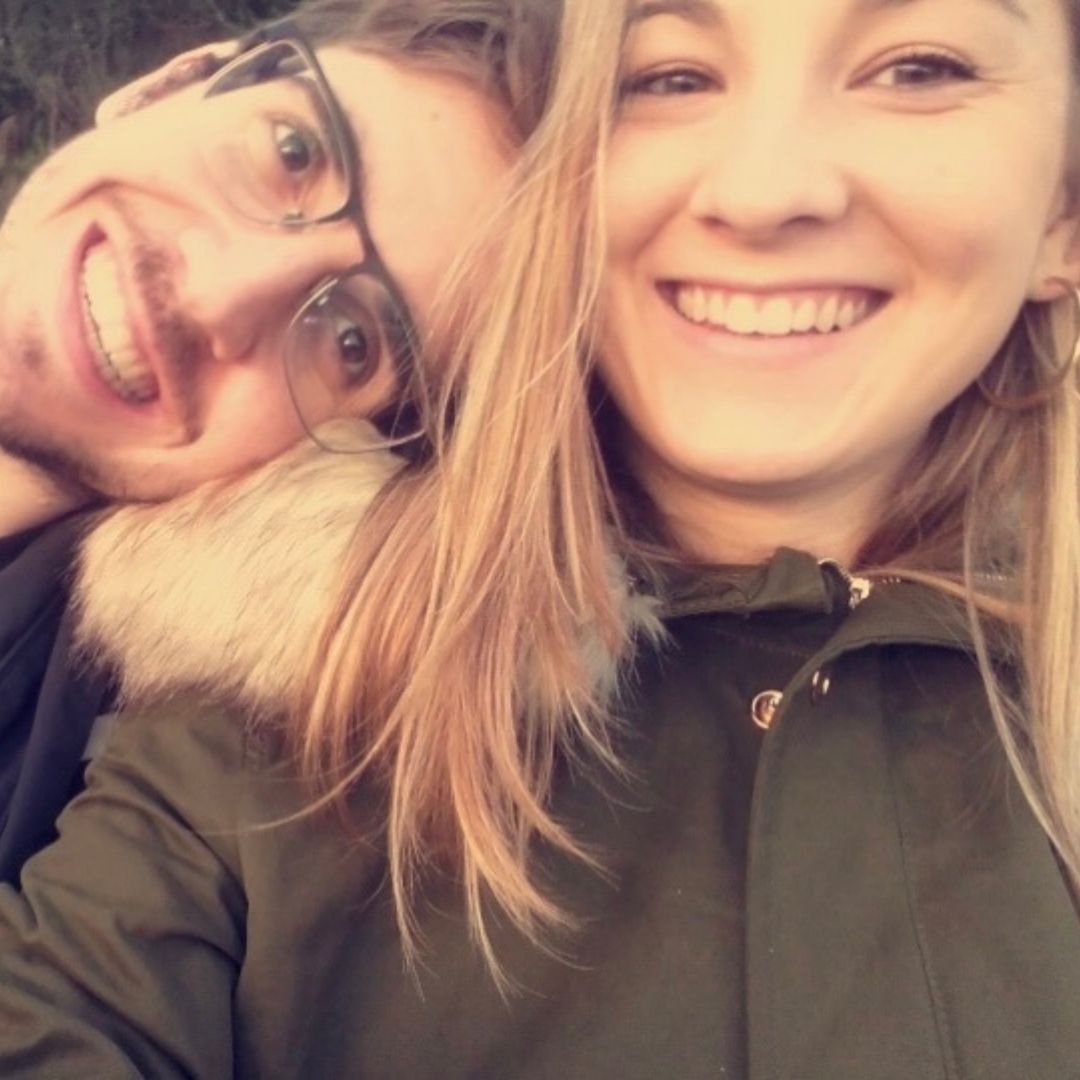 Hace diez años, en un bar de Madrid, comenzó una historia que no imaginábamos.